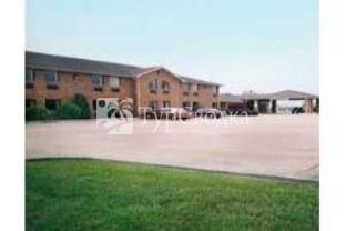 Marion Airport Inn & Suites 2*