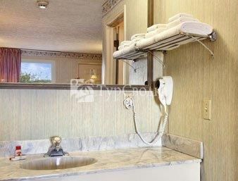 Super 8 Motel Chiswell Max Meadows 2*