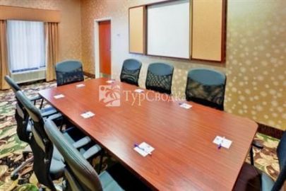 Holiday Inn Express McComb 3*