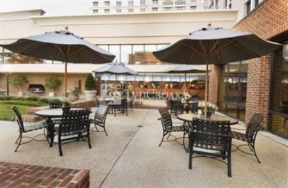 Crowne Plaza Tysons Corner 4*