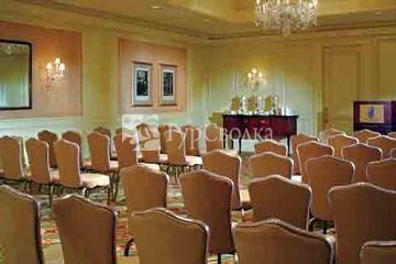 Ritz-Carlton Tysons Corner 4*