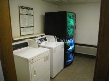 La Quinta Inn Milwaukee Northwest 2*