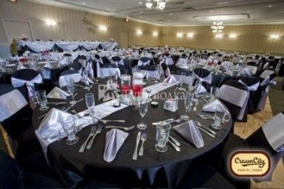 Radisson Hotel Milwaukee North Shore 3*
