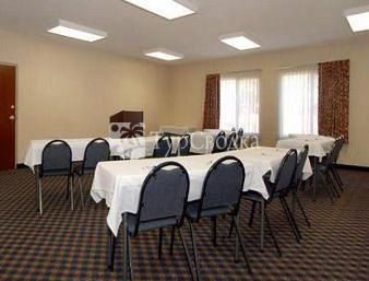 Days Inn Mocksville 2*