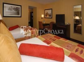 BEST WESTERN Town House Lodge 2*