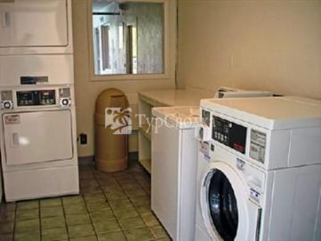Motel 6 Murfreesboro 2*