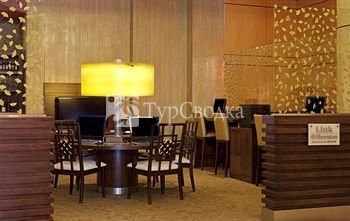 Sheraton LaGuardia East Hotel 3*