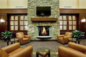 Holiday Inn Express Hotel & Suites Wilmington-Newark 2*