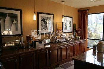 Hampton Inn Newburgh West Point 2*