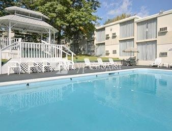 Ramada Newburgh/West Point 2*