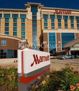 Bloomington - Normal Marriott Hotel & Conference Center 4*