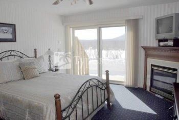 Wyatt House Country Inn 1*