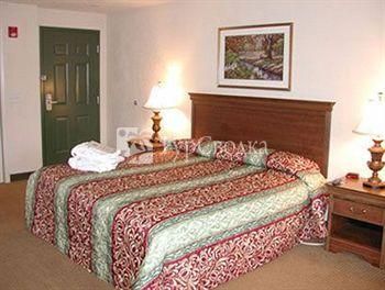 Hilltop Inn & Suites North Stonington 3*