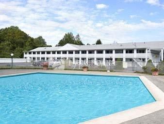 Super 8 Old Saybrook 2*