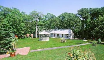 Governor Prence Inn 3*