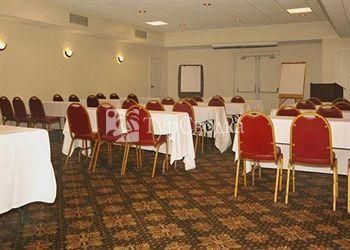 Comfort Inn Pawtucket 2*