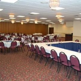 Kings Inn Hotel & Conference Center 2*