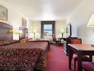 Days Inn and Suites Port Arthur (Texas) 2*