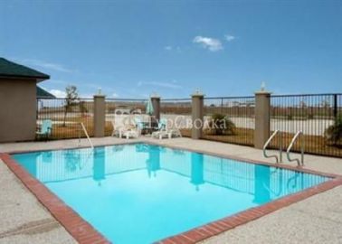 Econo Lodge & Suites Port Arthur (Texas) 1*