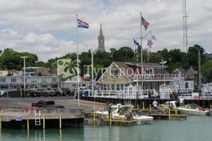 Country Inn & Suites Port Washington 2*