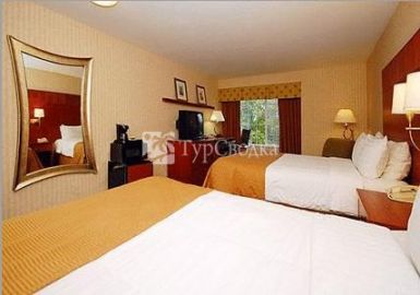 Clarion Hotel Portland Airport 3*