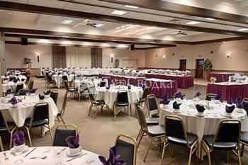 Howard Johnson Plaza Portland 3*
