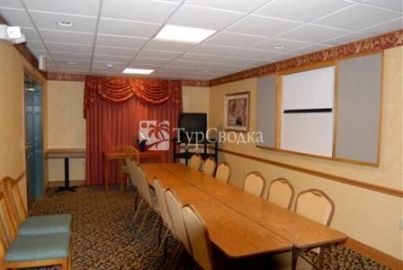 Country Inn & Suites By Carlson, Prairie du Chien, WI 3*