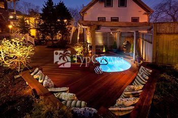 Crowne Pointe Historic Inn & Spa 4*