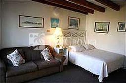 Masthead Resort 2*