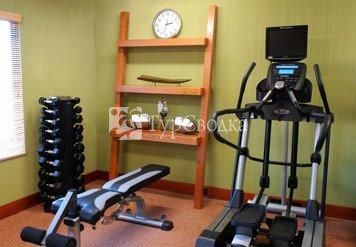 Fairfield Inn Rochester Airport 3*