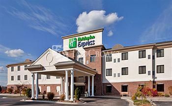 Holiday Inn Express & Suites Rolla 3*