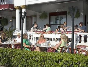 Casablanca Inn On The Bay Bed And Breakfast 3*
