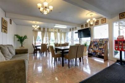 Americas Best Value Inn Salina 2*
