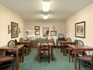 Days Inn Salina 2*