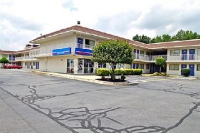 Motel 6 Richmond Airport 1*