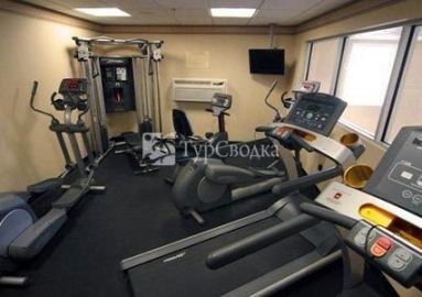 Comfort Inn & Suites Saratoga Springs 2*