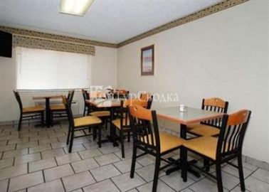 Quality Inn Scottsburg 2*