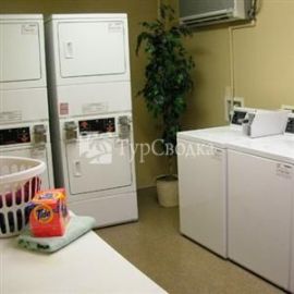 Home Lodge Louisville Sellersburg 2*
