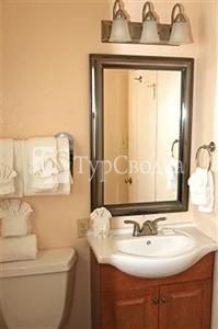 The Palomar Inn 2*