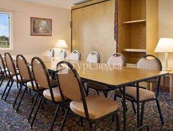 Super 8 Sioux Falls/I-229 2*