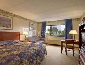 Howard Johnson South Portland 2*