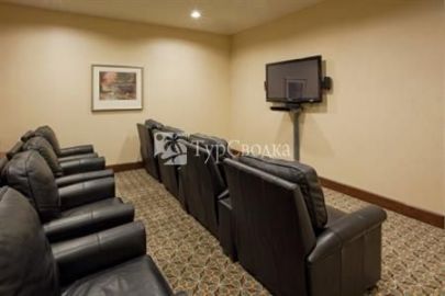 Staybridge Suites Stafford 3*