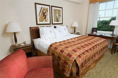 Stonewall Jackson Hotel and Conference Center 3*