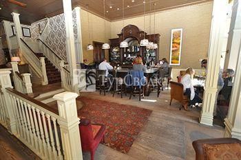 New Sheridan Hotel 3*