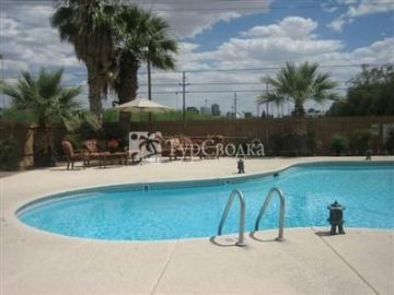 Executive Inn & Suites of Tucson 2*