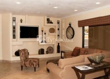 Quality Inn & Suites Tucson 2*