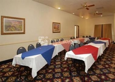 Quality Inn Tucson Airport 2*