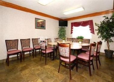 Comfort Inn Airport Tulsa 3*
