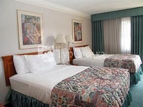 La Quinta Inn Tulsa East 3*