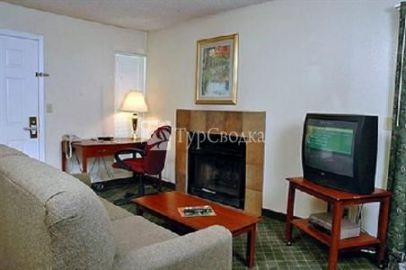 Studio 6 Tulsa 2*